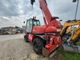 Телескопичен повдигач MANITOU MRT 2150 PRIVILEGE